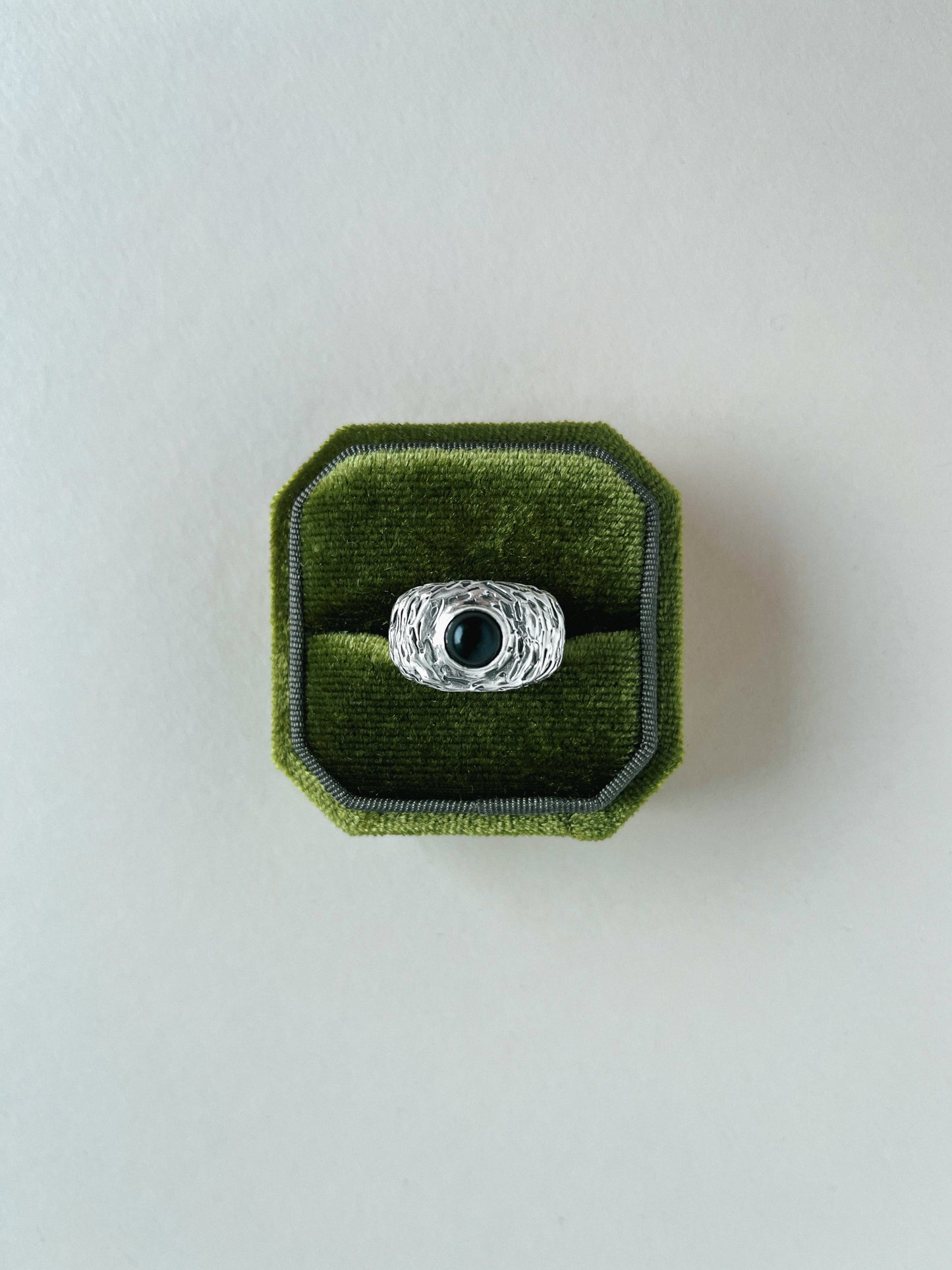 Onyx Wave Ring
